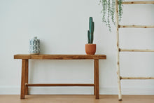 Cargar imagen en el visor de la galería, Banqueta Quito